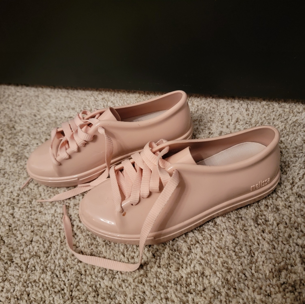 Mel by Melissa Jelly Sneakers